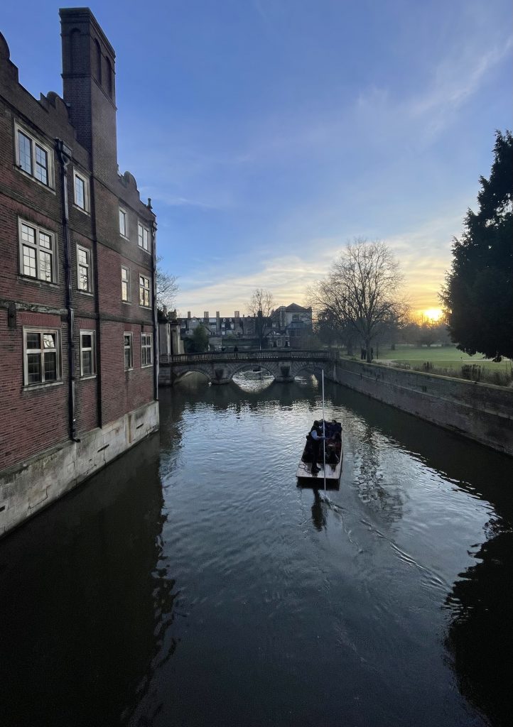 Large punt passing under kitchen bridge